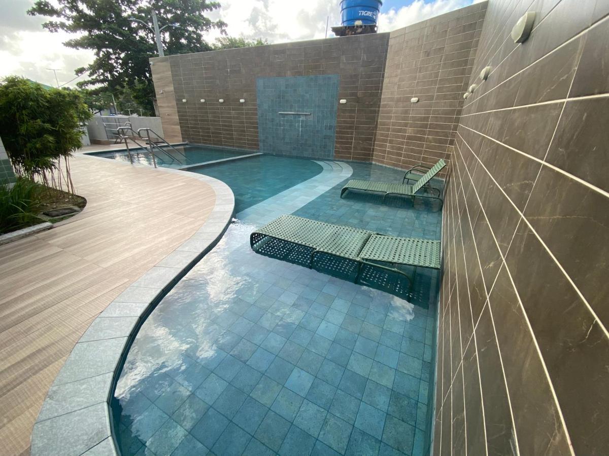 Condominio Aline Duque Apartamento